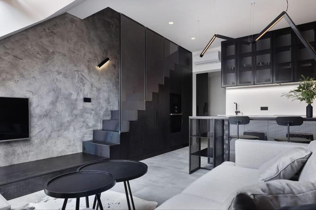 Rooftop Penthouse With Terrace, Prime Location Πράγα Εξωτερικό φωτογραφία